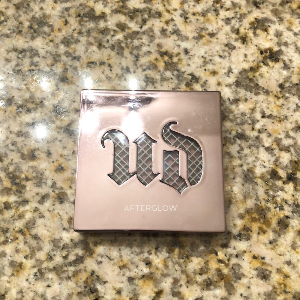 Urban Decay Afterglow 8 hour Powder Blush
